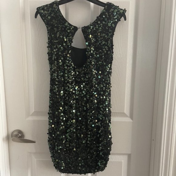 B. Darlin Black with Green Sequin Dress - Picture 2 of 6